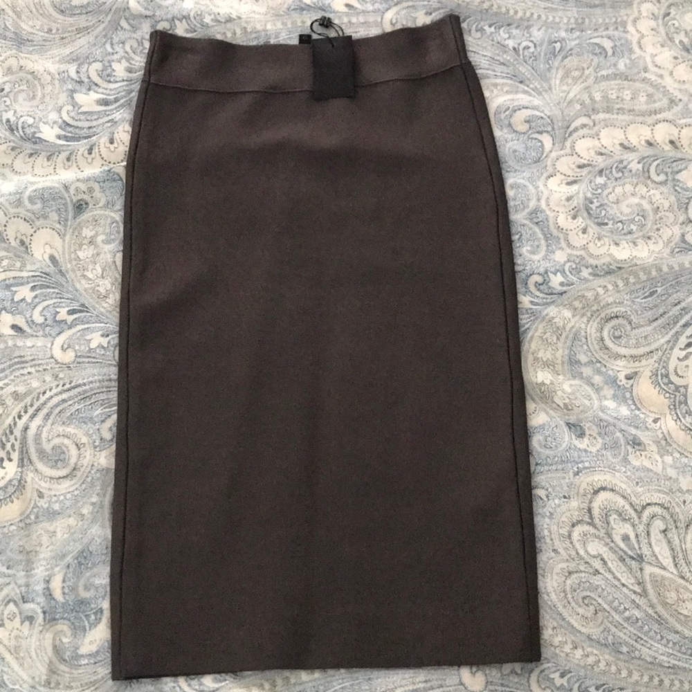 BCBG super slim skirt